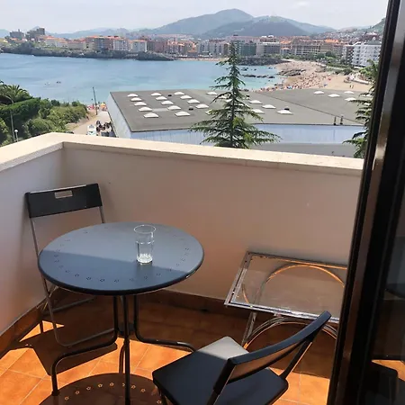 Apartamento Duplex Junto A La Playa Con Garaje Castro Urdiales Extérieur photo